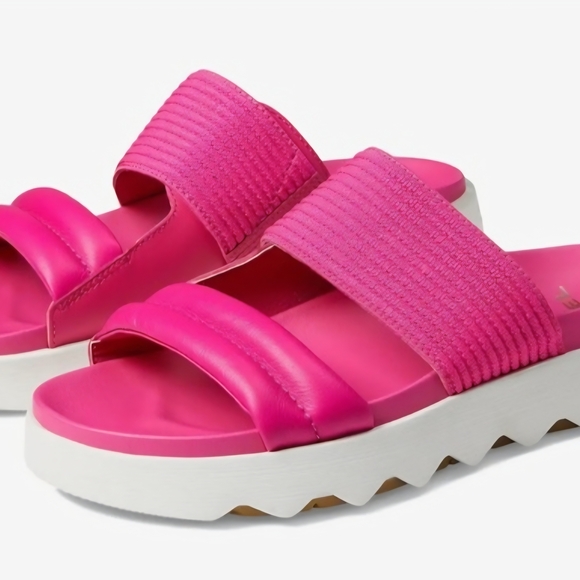 Sorel Women's Pink Slide Sandals - Picture 2 of 10